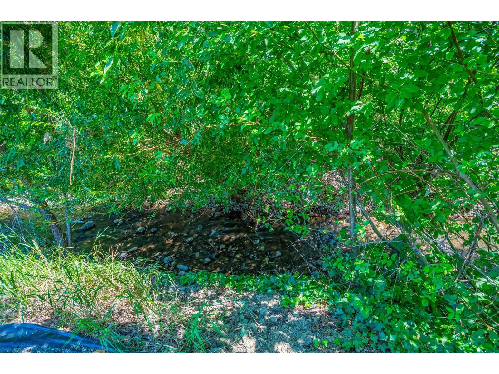 28 1881 Boucherie Road, Westbank