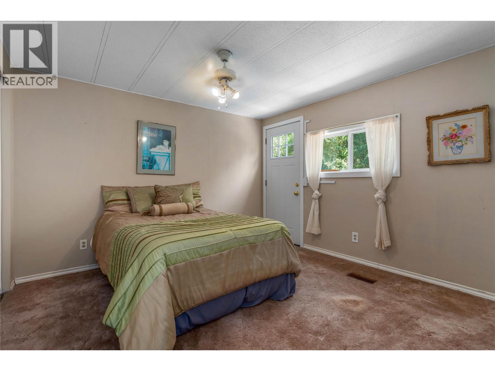 28 1881 Boucherie Road, Westbank