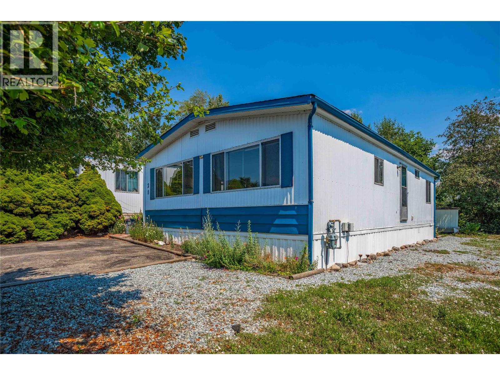 28 1881 Boucherie Road, Westbank