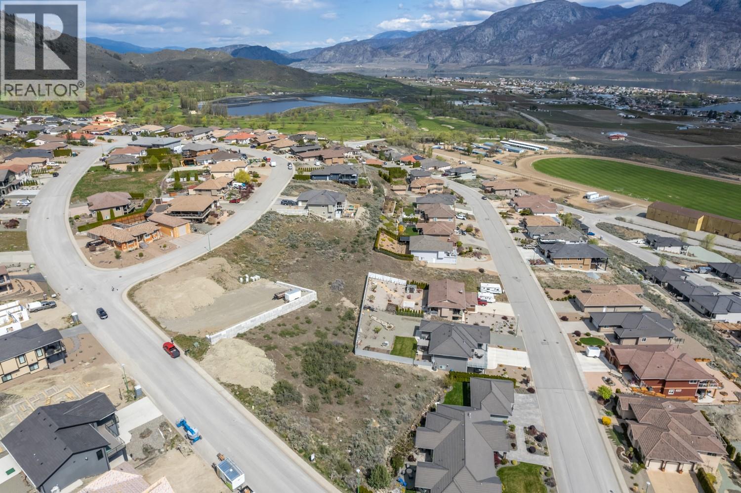 3611 CYPRESS HILLS Drive, Osoyoos