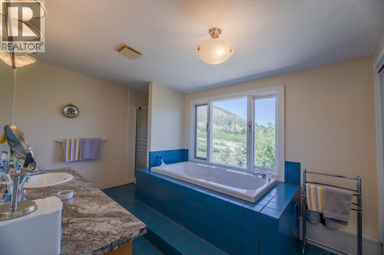 4910 GARTRELL Road, Summerland