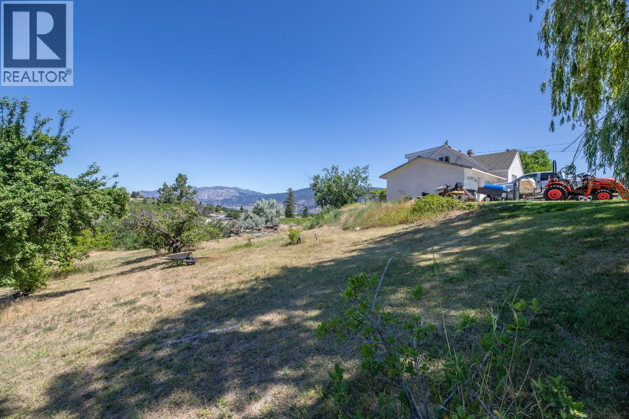 4910 GARTRELL Road, Summerland