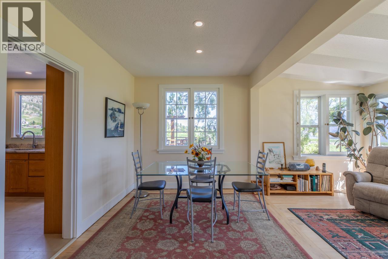 4910 GARTRELL Road, Summerland