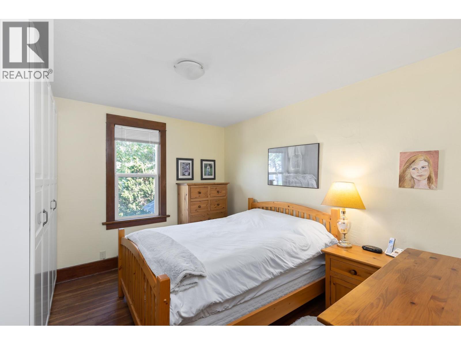 5109 CALDWELL Street, Summerland