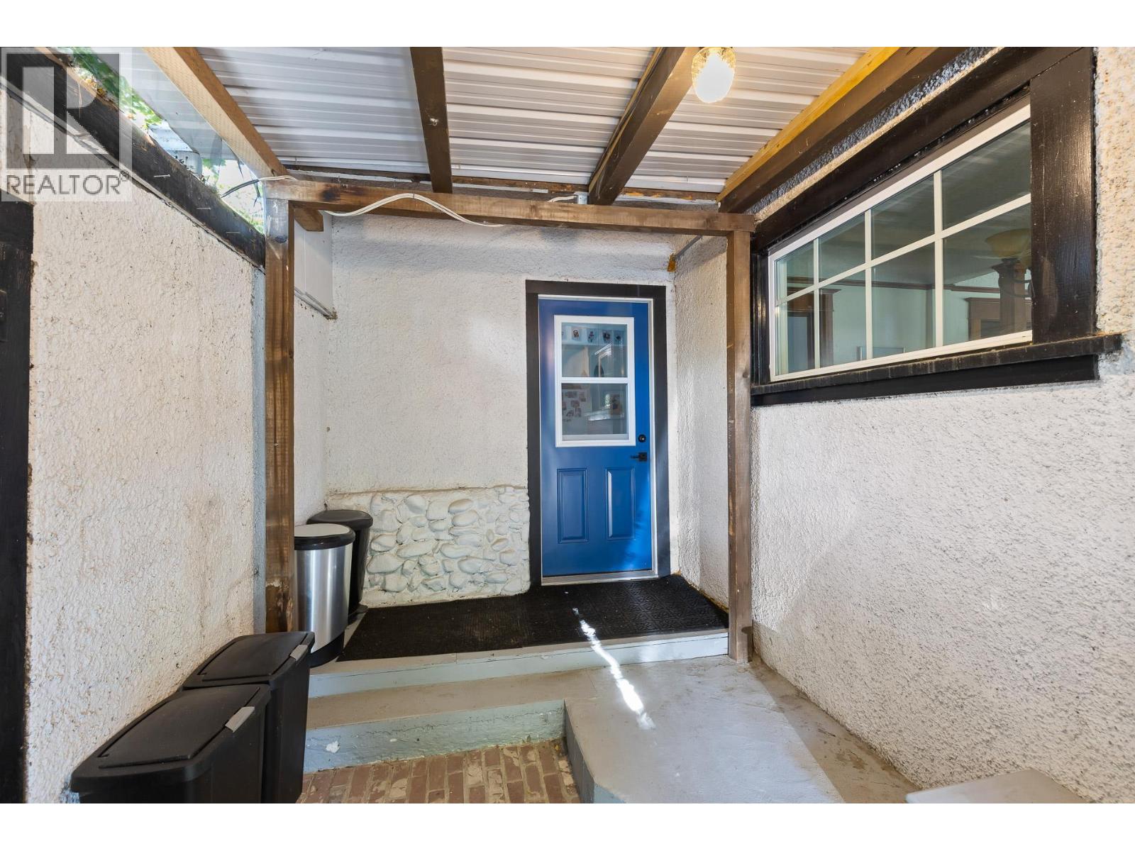 5109 CALDWELL Street, Summerland