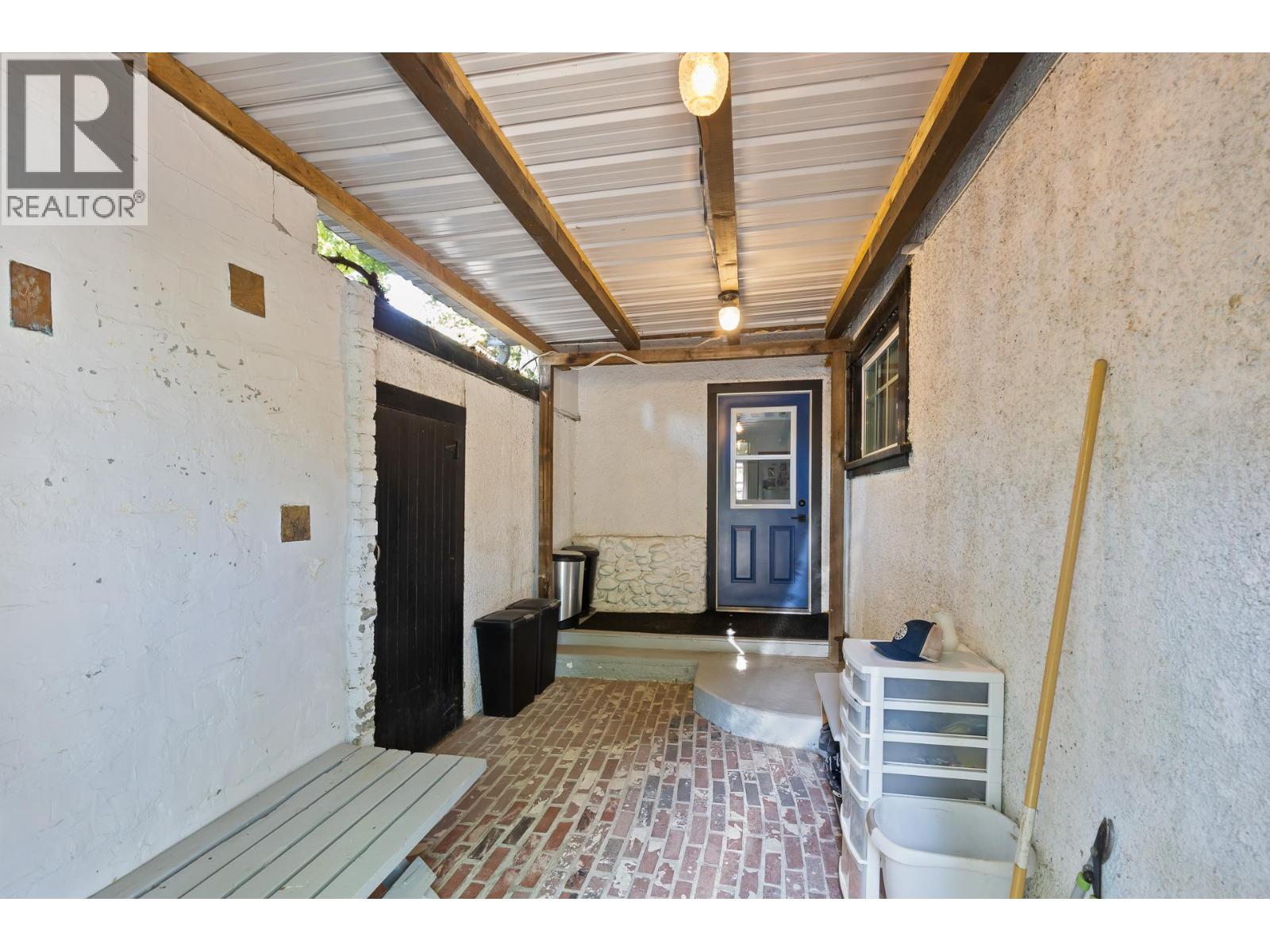 5109 CALDWELL Street, Summerland