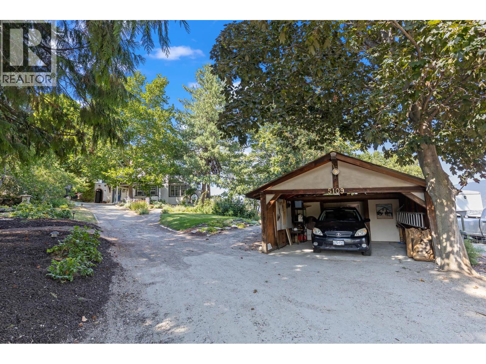 5109 CALDWELL Street, Summerland