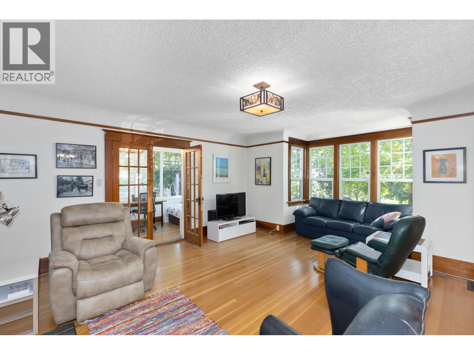 5109 CALDWELL Street, Summerland