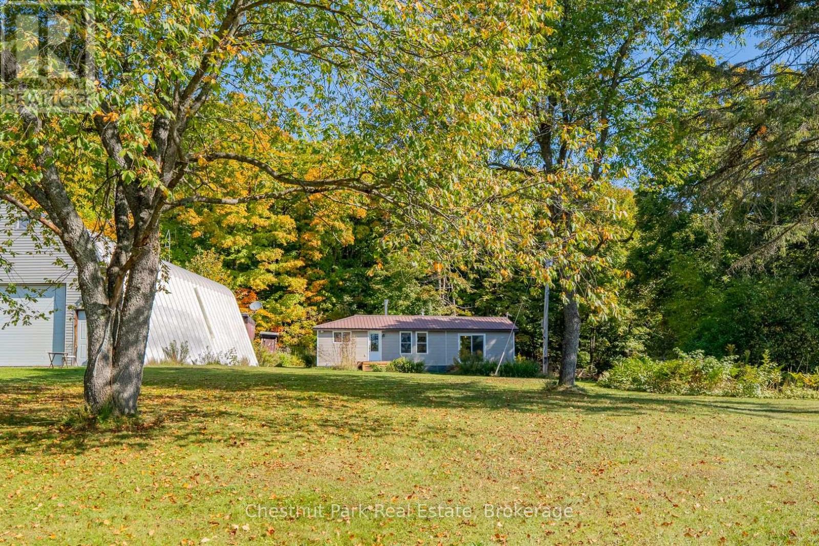 1190 HEKKLA ROAD - 23