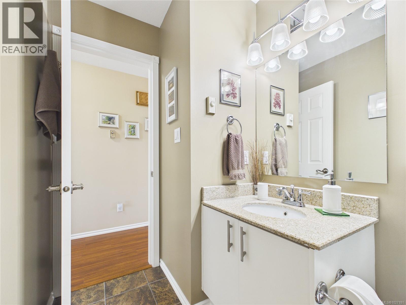 180 Bowlsby St, Nanaimo