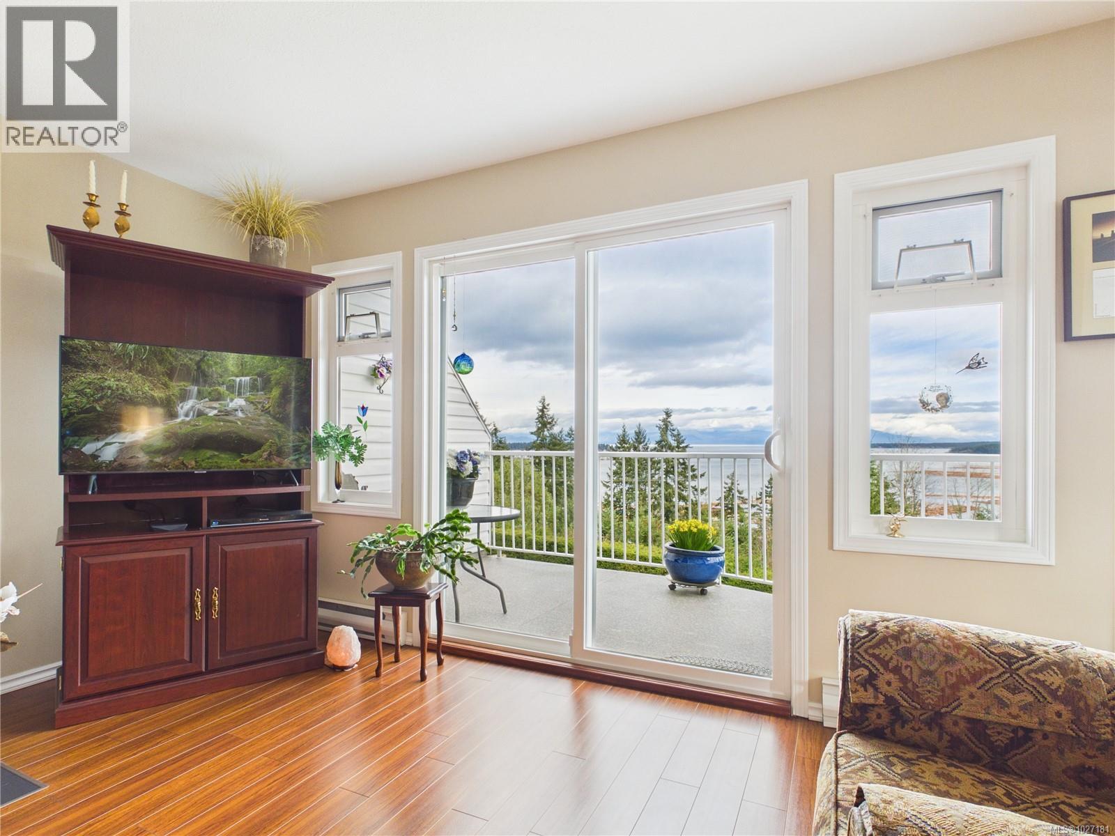 180 Bowlsby St, Nanaimo