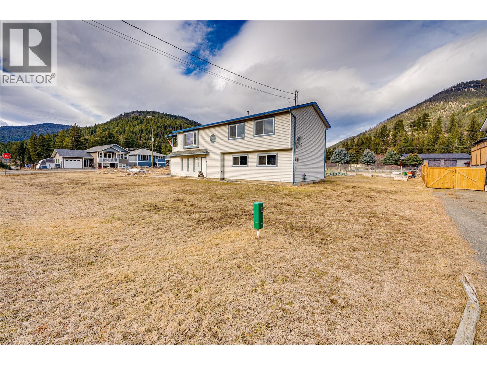 5876 Westwynd Drive, Falkland