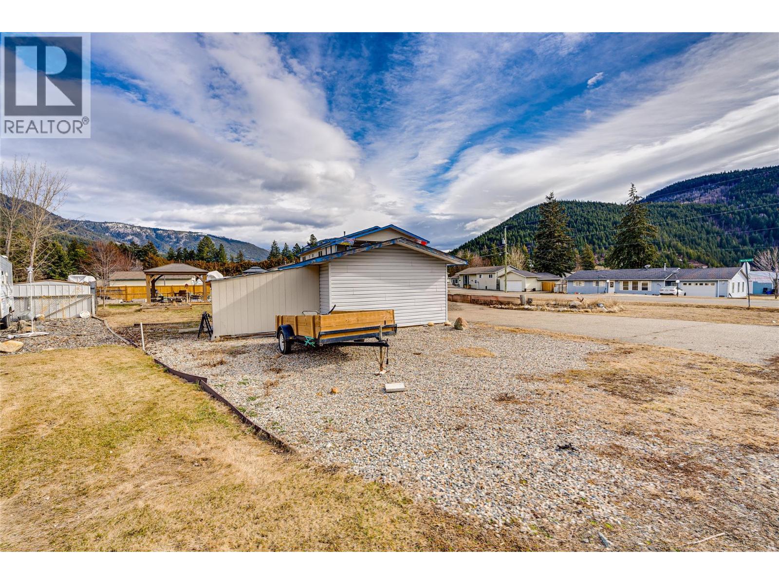 5876 Westwynd Drive, Falkland