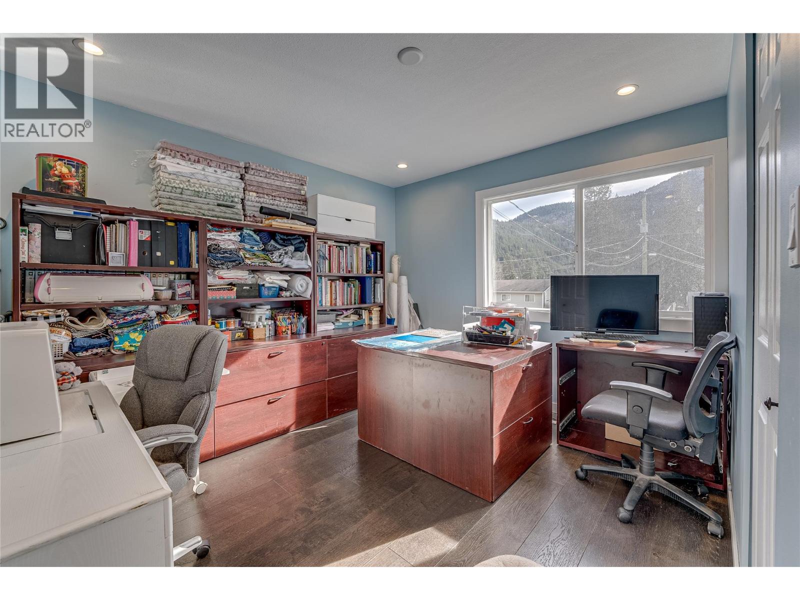 5876 Westwynd Drive, Falkland