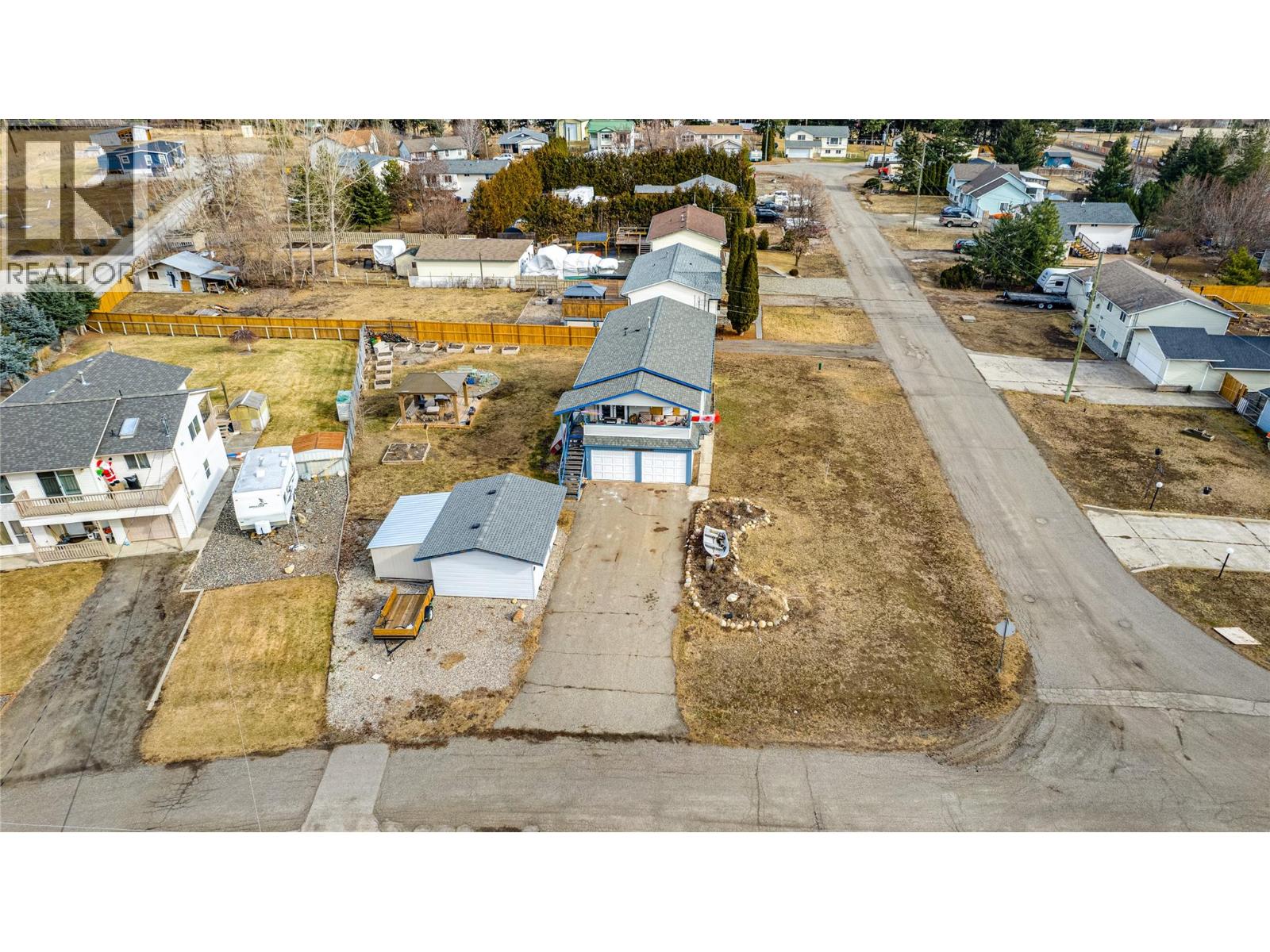 5876 Westwynd Drive, Falkland