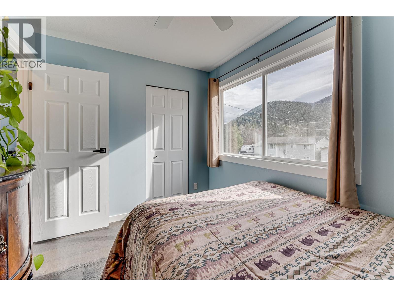 5876 Westwynd Drive, Falkland