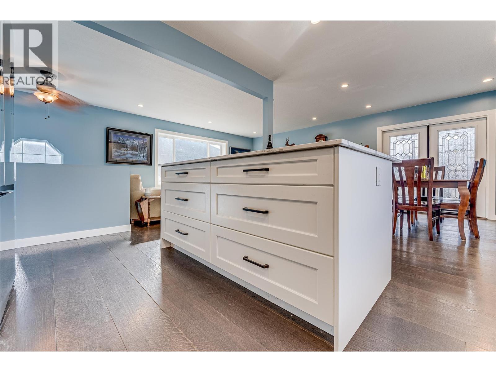 5876 Westwynd Drive, Falkland