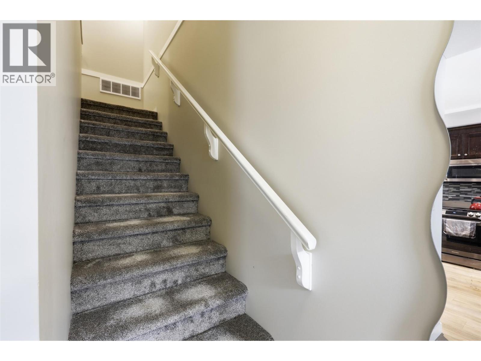 2860 Valleyview Drive Drive Unit# 44, Kamloops