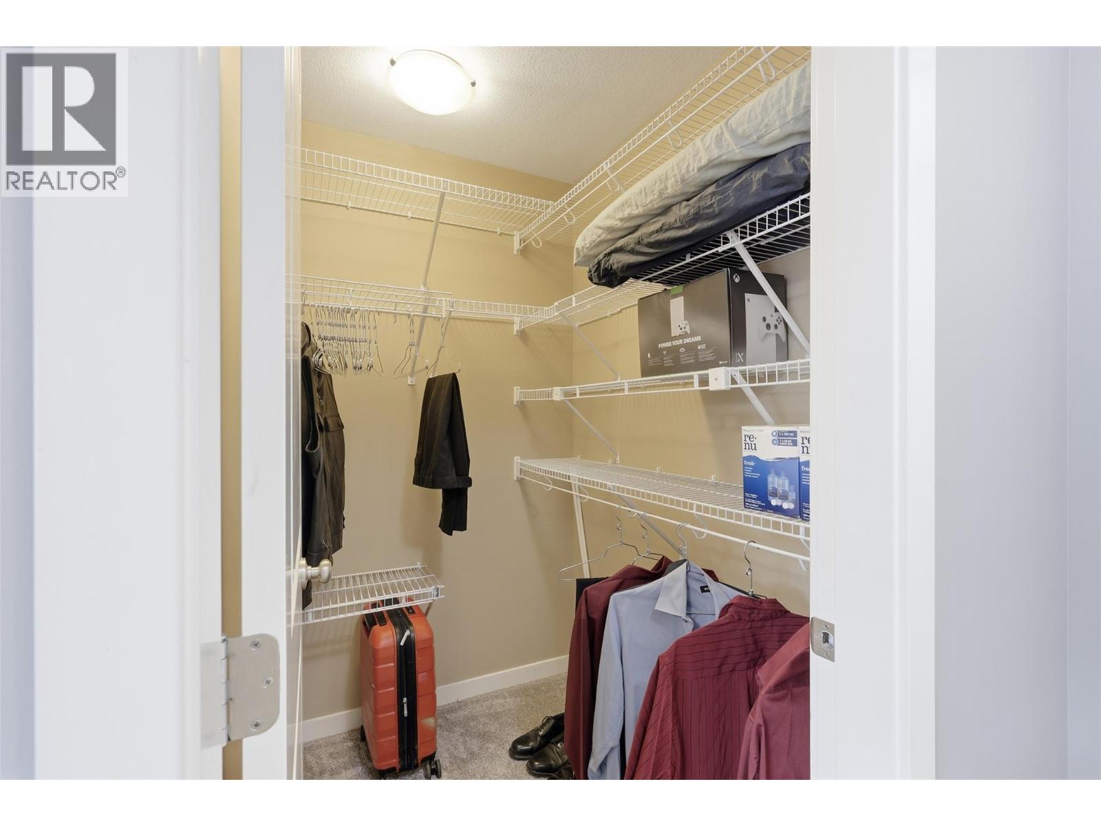 2860 Valleyview Drive Drive Unit# 44, Kamloops