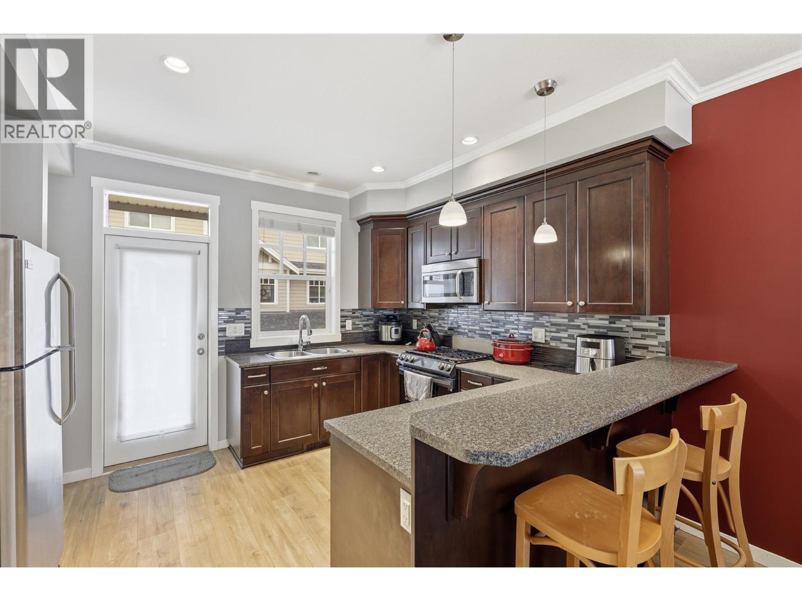 2860 Valleyview Drive Drive Unit# 44, Kamloops