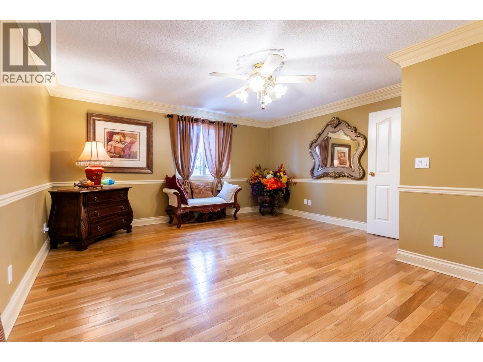 4470 BAUCH AVENUE - 18