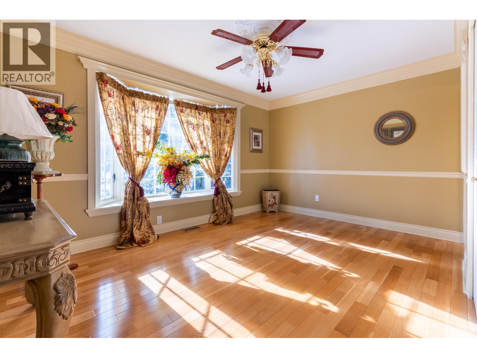 4470 BAUCH AVENUE - 21