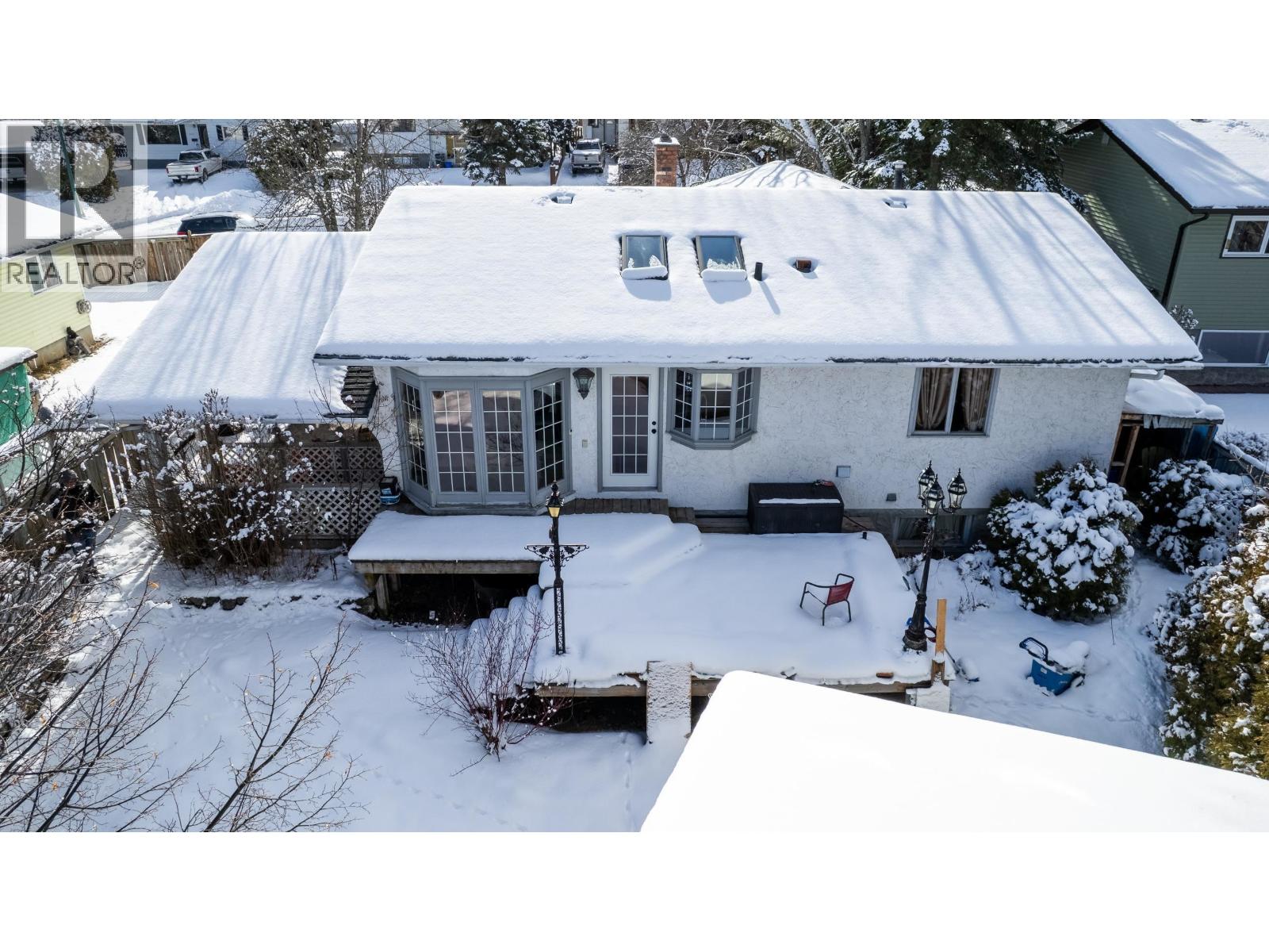 4470 BAUCH AVENUE - 34