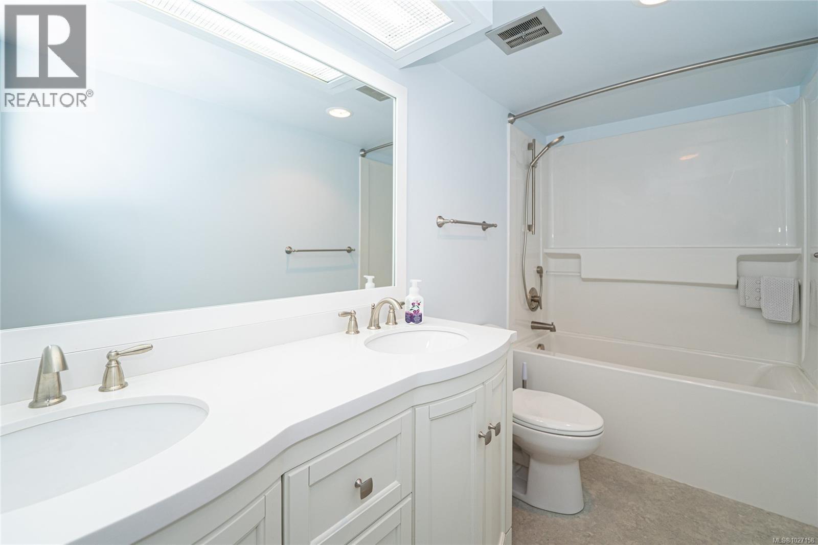 401 1188 Yates Street, Victoria