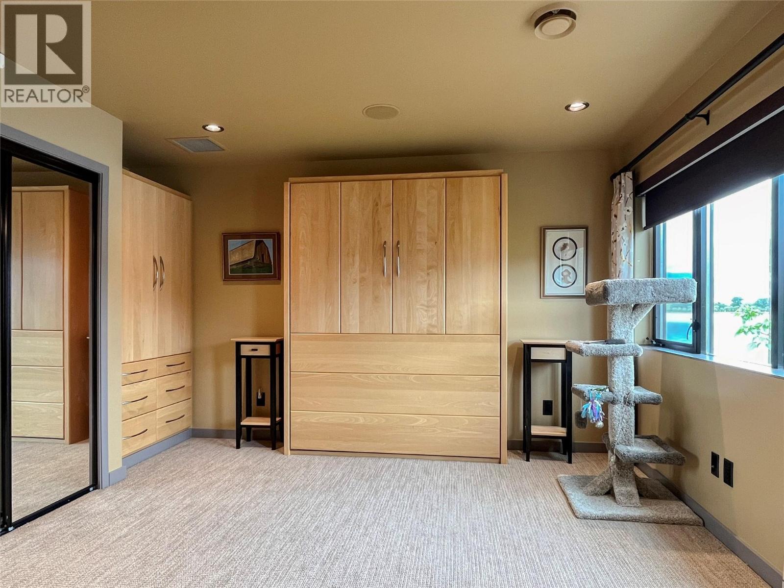 17949 87TH Street - 89