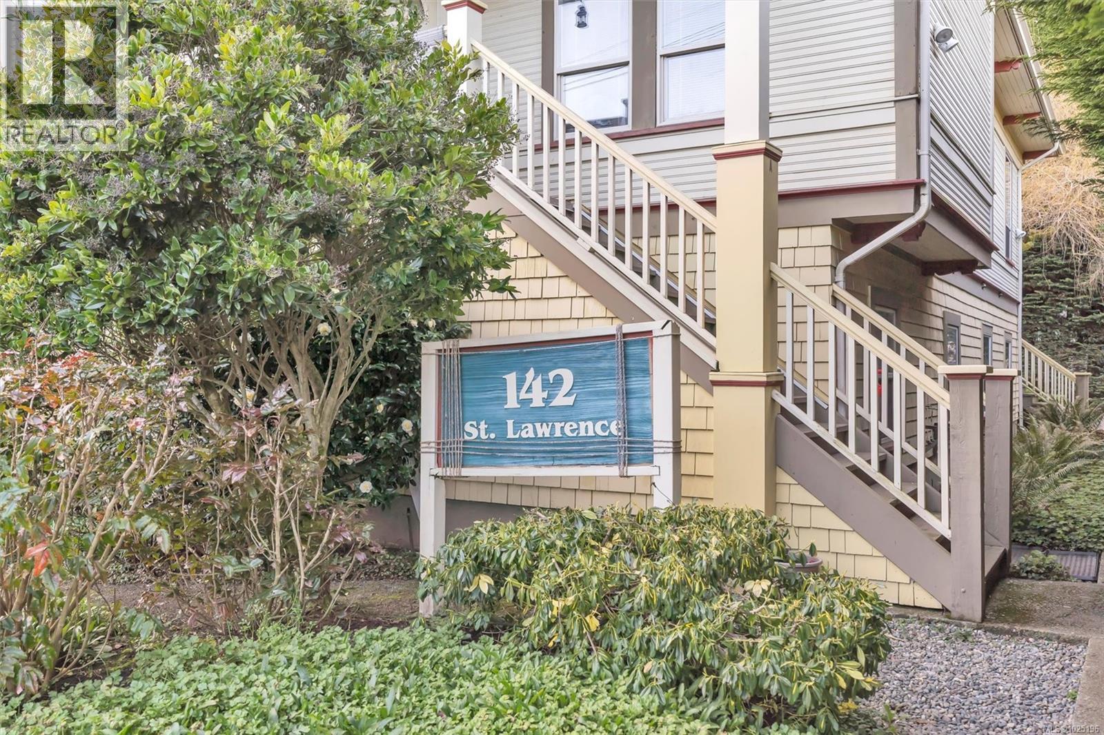 A 142 St. Lawrence Street, Victoria