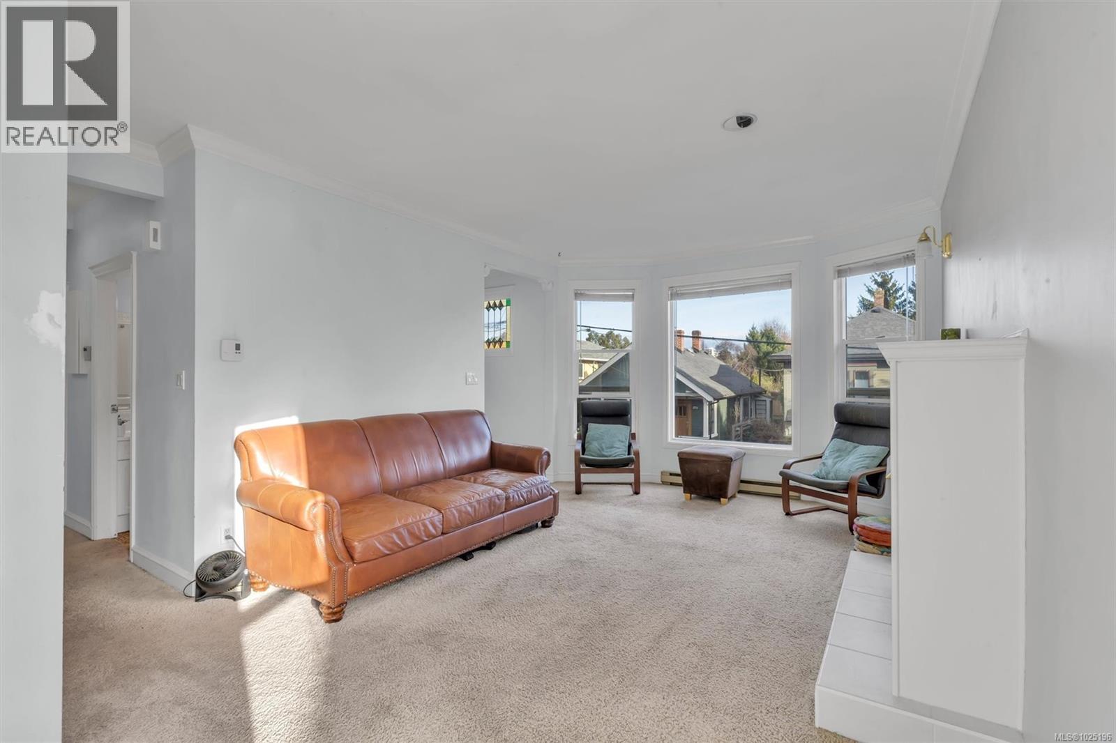 A 142 St. Lawrence Street, Victoria