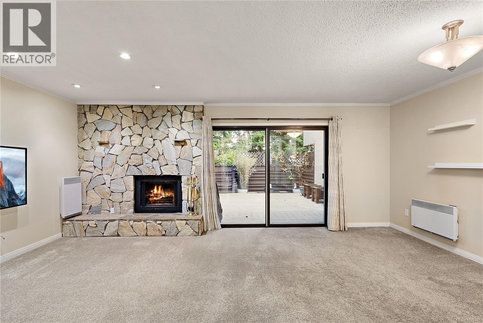 #13 897 ADMIRALS RD - 6