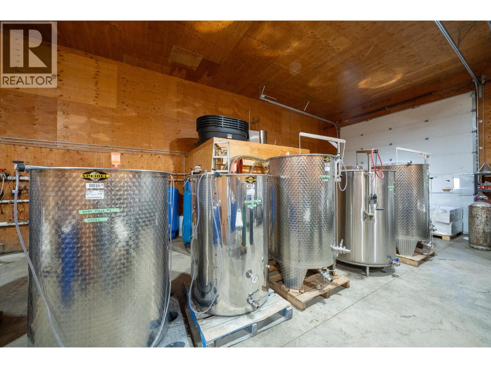 184 Monks Road - 42