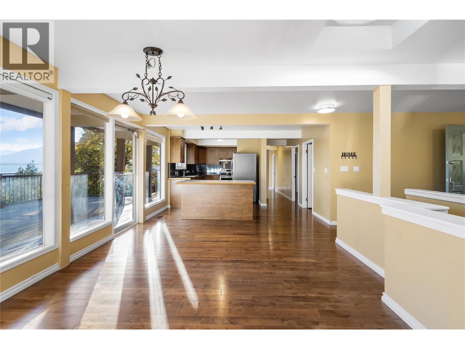 2424 CRAWFORD Street - 10