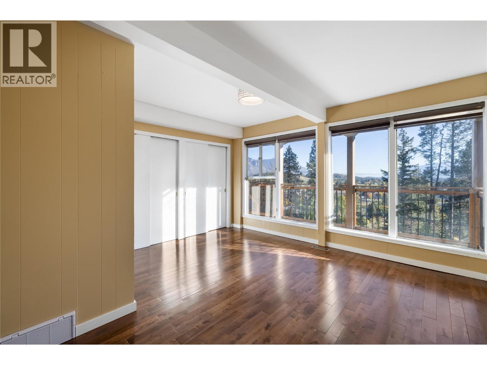2424 CRAWFORD Street - 21