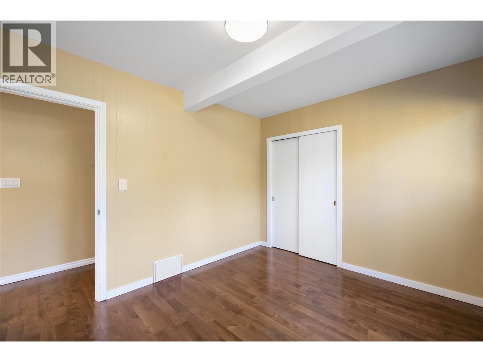 2424 CRAWFORD STREET - 28