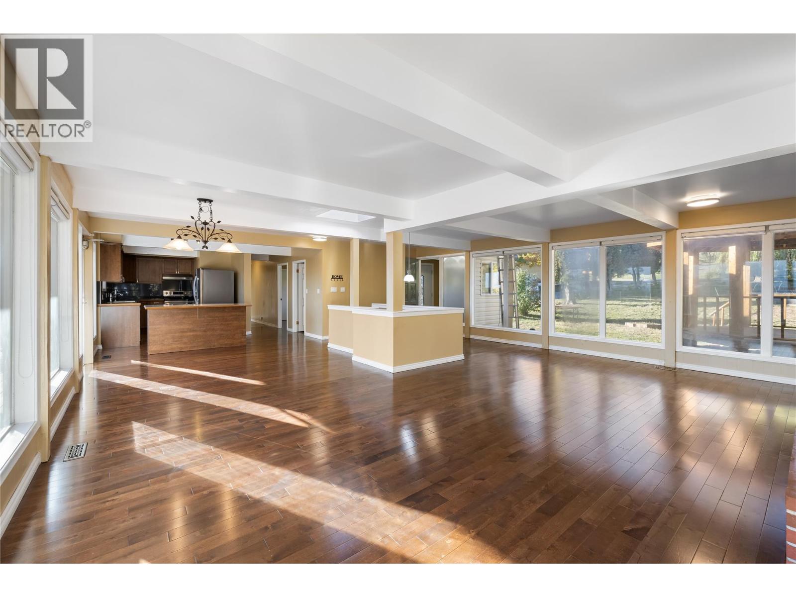 2424 CRAWFORD Street - 7