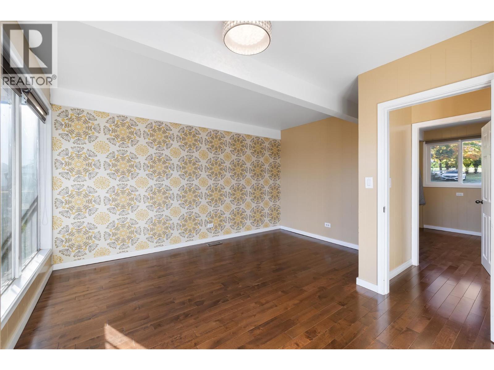 2424 CRAWFORD Street - 23