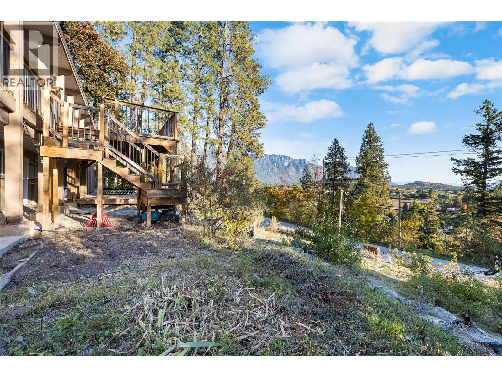 2424 CRAWFORD Street - 55