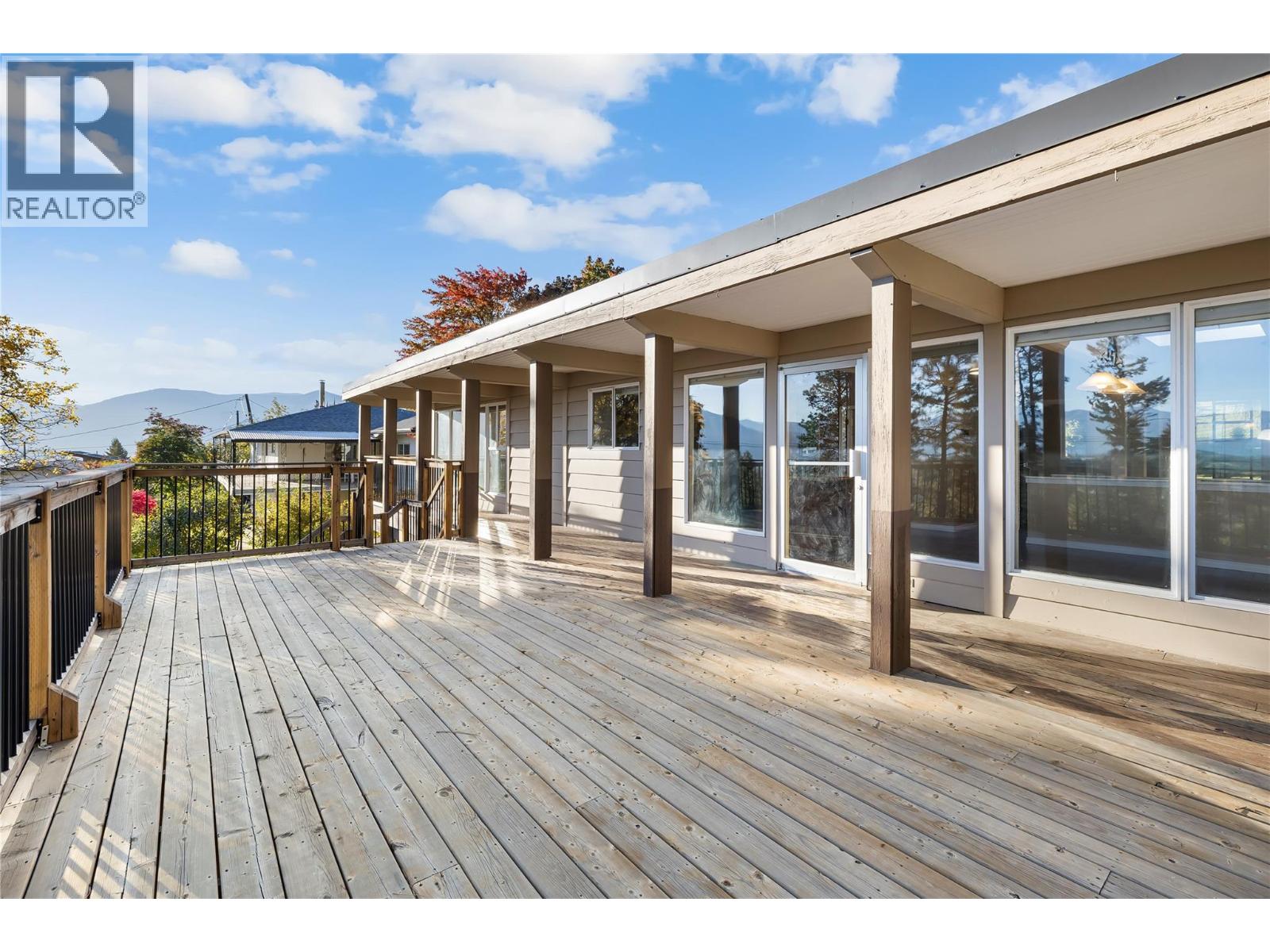 2424 CRAWFORD Street - 52