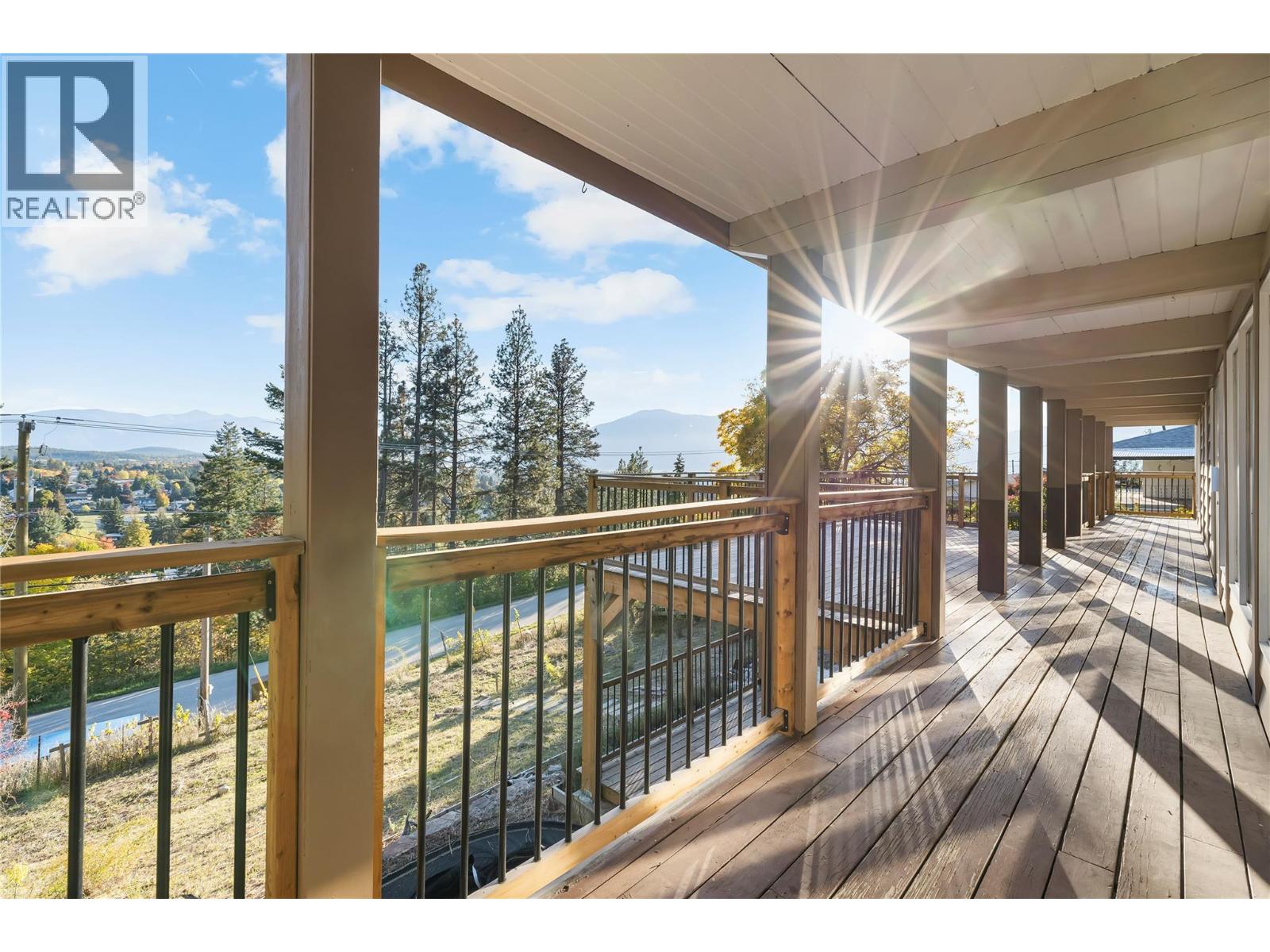 2424 CRAWFORD Street - 4