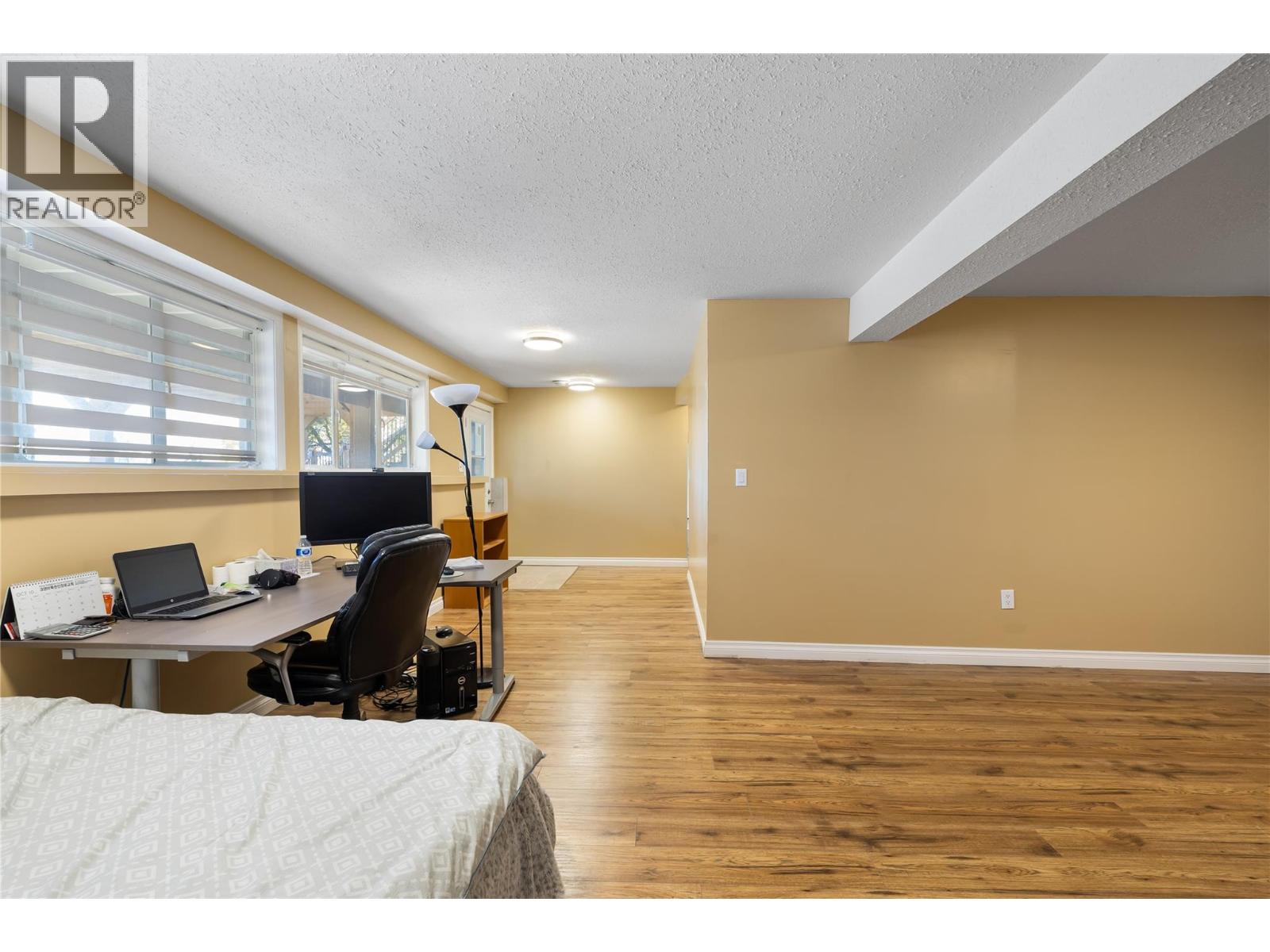 2424 CRAWFORD Street - 38
