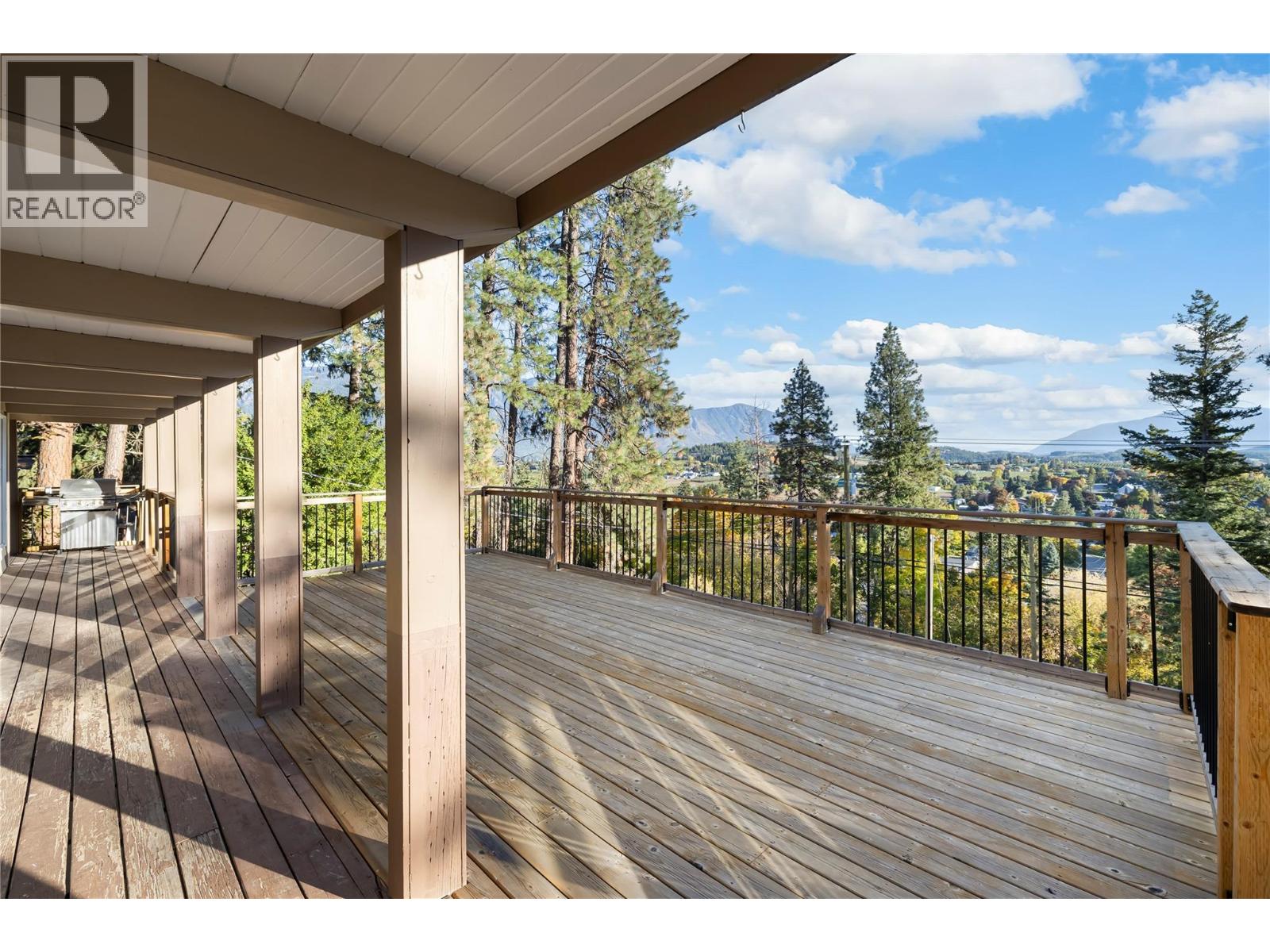 2424 CRAWFORD Street - 51