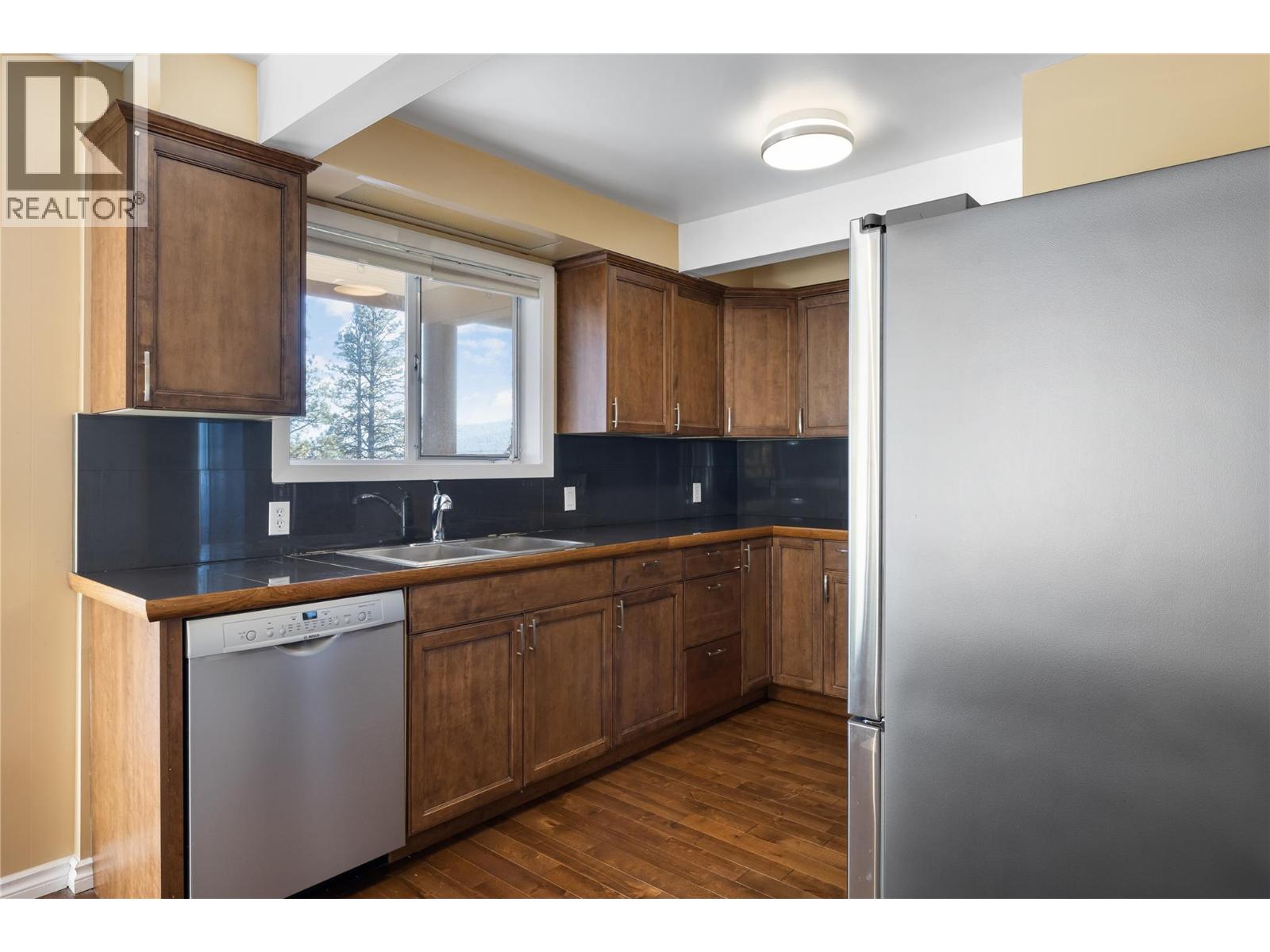 2424 CRAWFORD Street - 15
