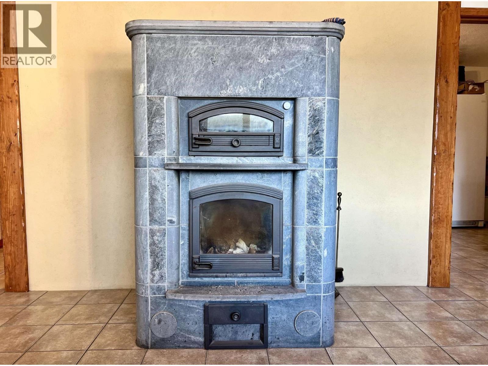 5790 TIMOTHY LAKE ROAD - 20