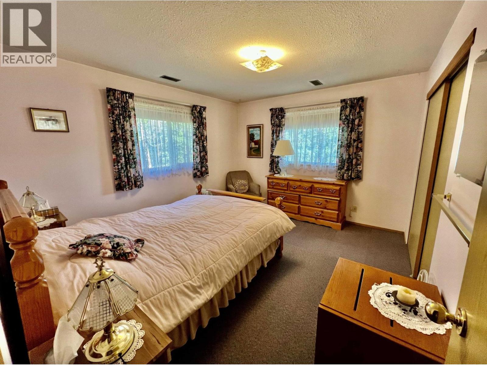 5790 TIMOTHY LAKE ROAD - 29