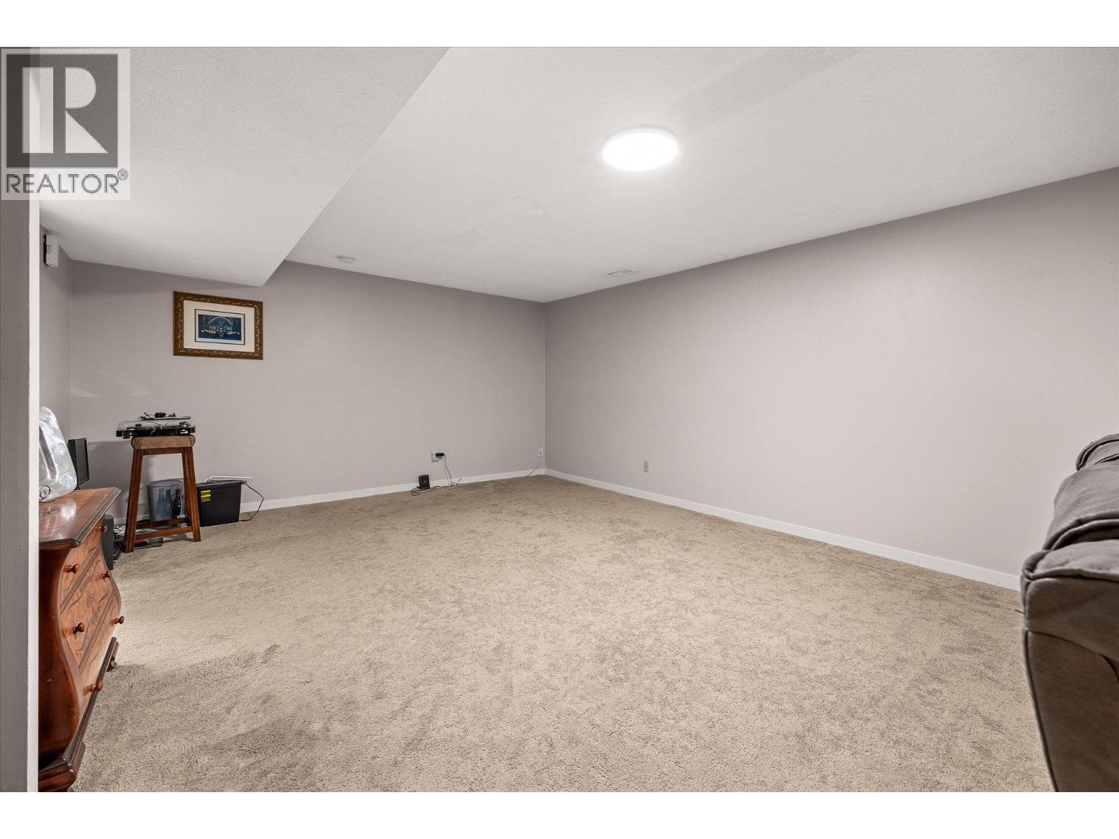 29 1101 Cameron Avenue, Kelowna