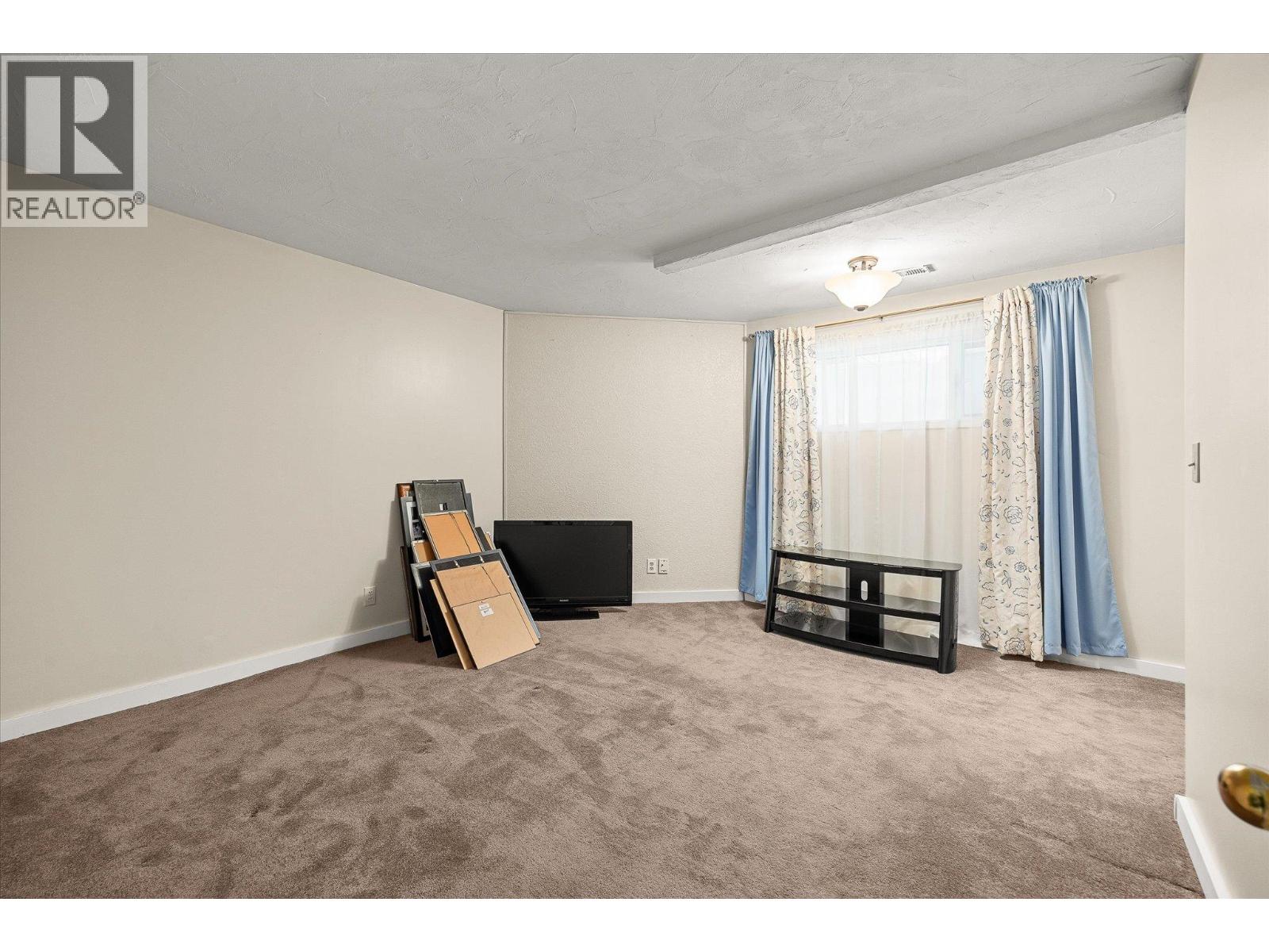 29 1101 Cameron Avenue, Kelowna