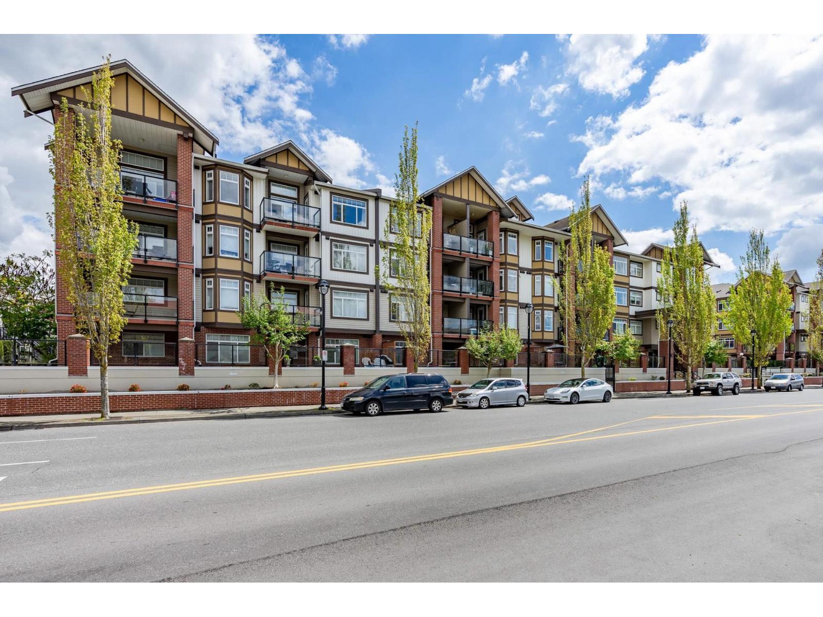 332 5660 201A STREET - Main photo, Langley, British Columbia