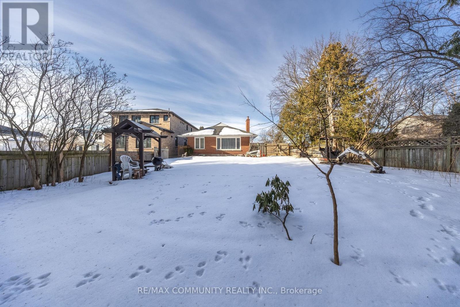 180 SEVERN STREET - 25